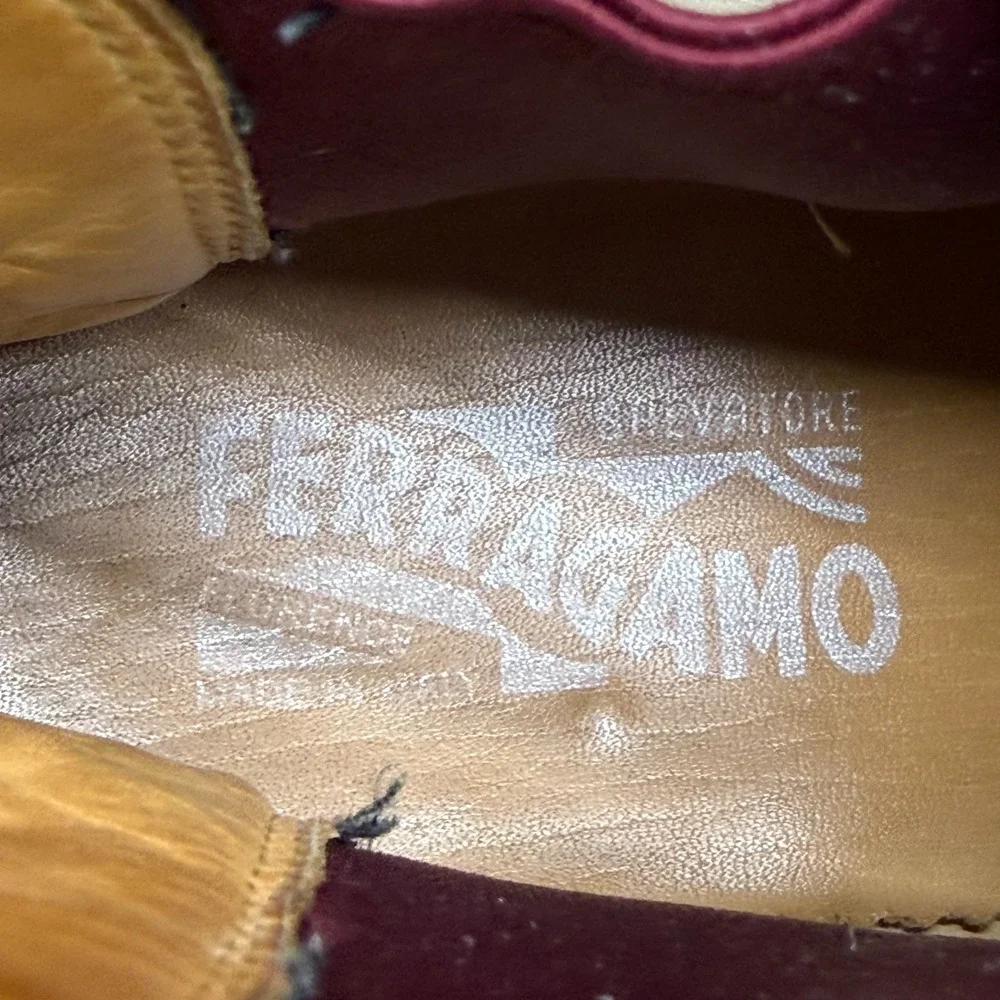 Salvatore Ferragamo Chelsea Boots Mens 8 EU 42 Burgundy Croc Embossed Square Toe